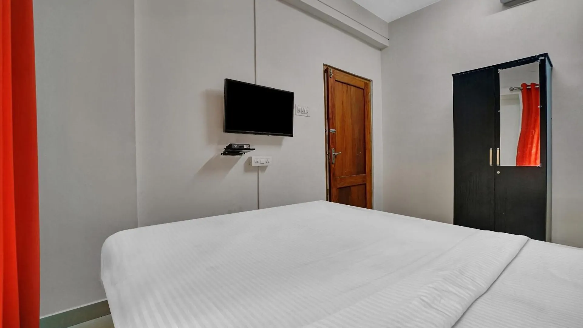 Hotel Collection O Lala Homes Alwaye